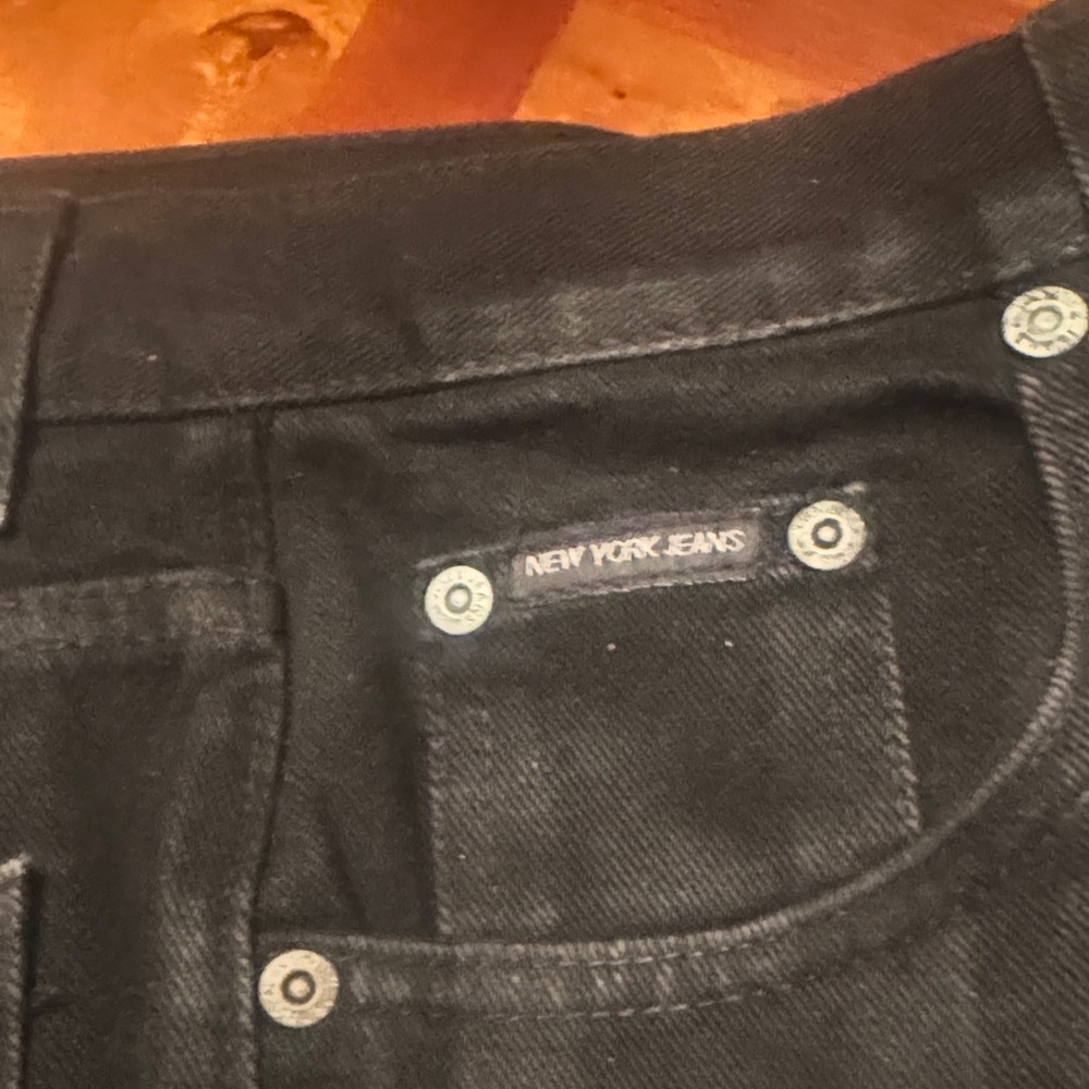 WOMEN Black Denim Pants - Picture 2 of 4